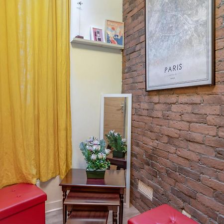 Charming Industrial-Style Studio Just Nearby Montmartre In Paris - Welkeys Apartman Kültér fotó