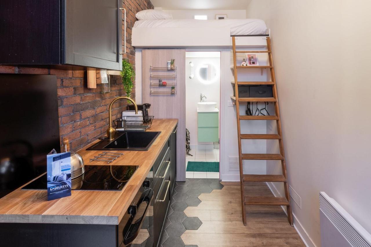 Charming Industrial-Style Studio Just Nearby Montmartre In Paris - Welkeys Apartman Kültér fotó
